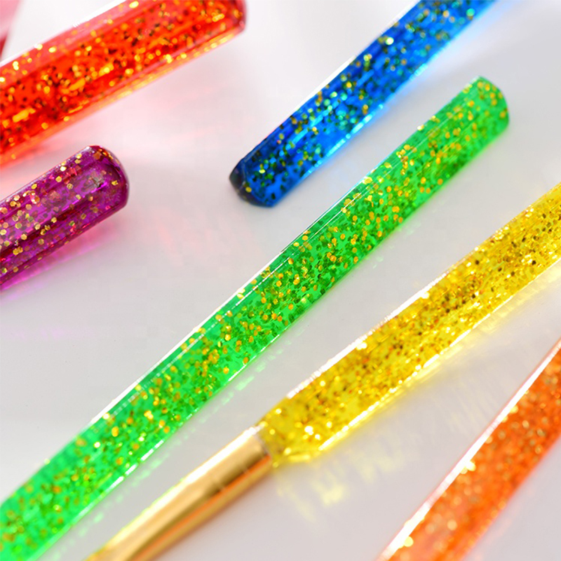 Компонентная кисть для рисования ассорти.